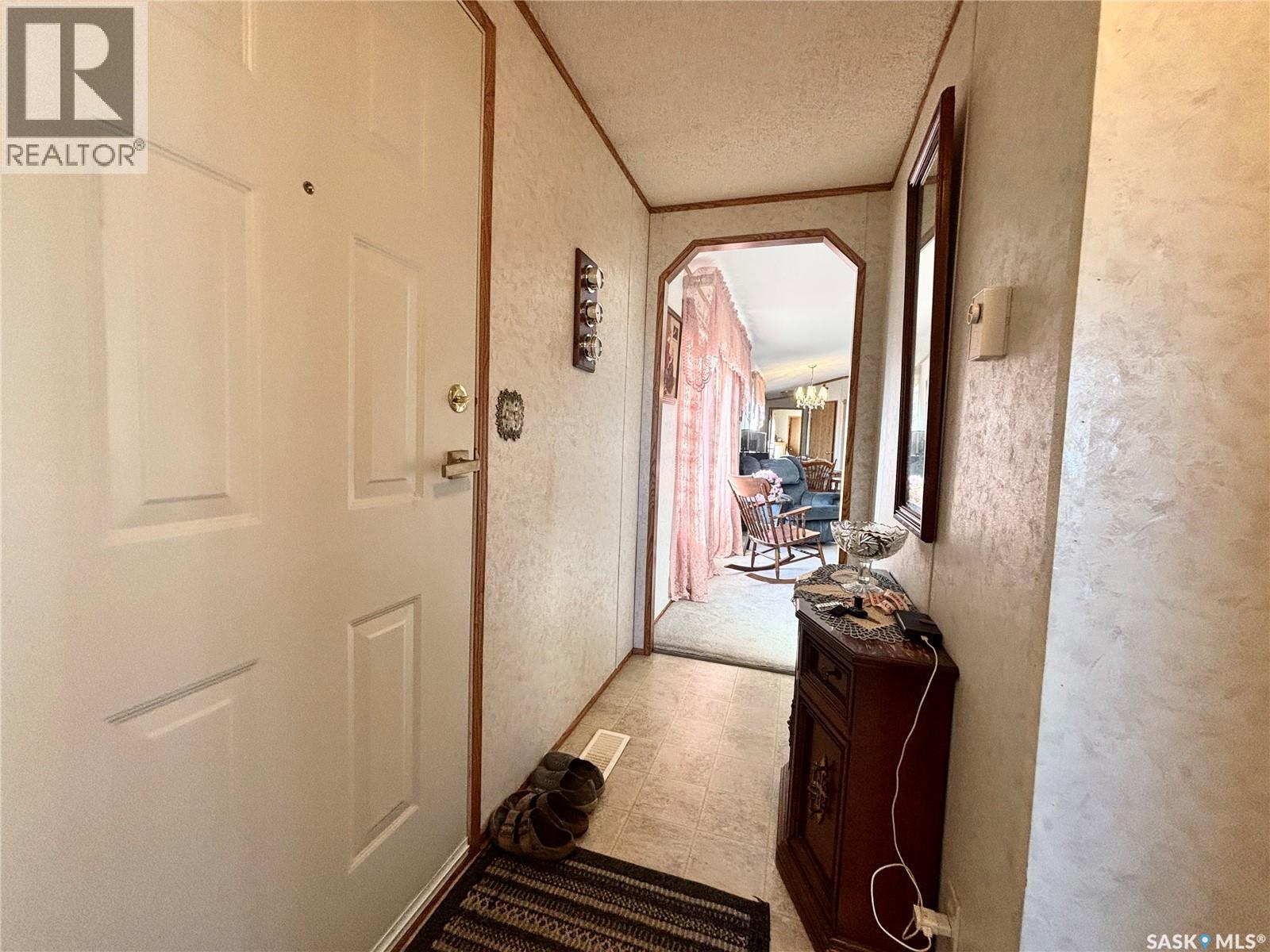 33 Cypress Mobile Home Park, Maple Creek, SK