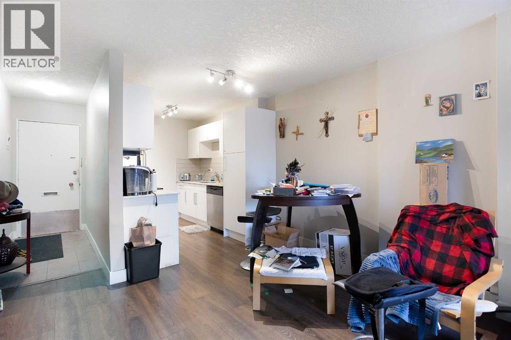 2D, 515 17 Avenue Sw, Calgary, AB - Indoor