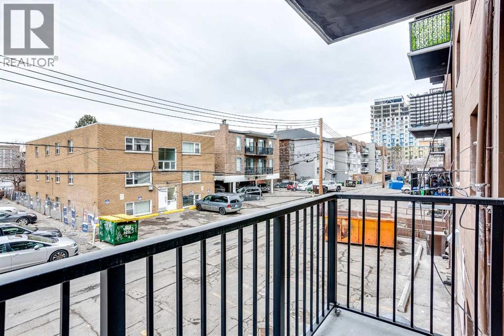2D, 515 17 Avenue Sw, Calgary, AB - Outdoor With Balcony With Exterior