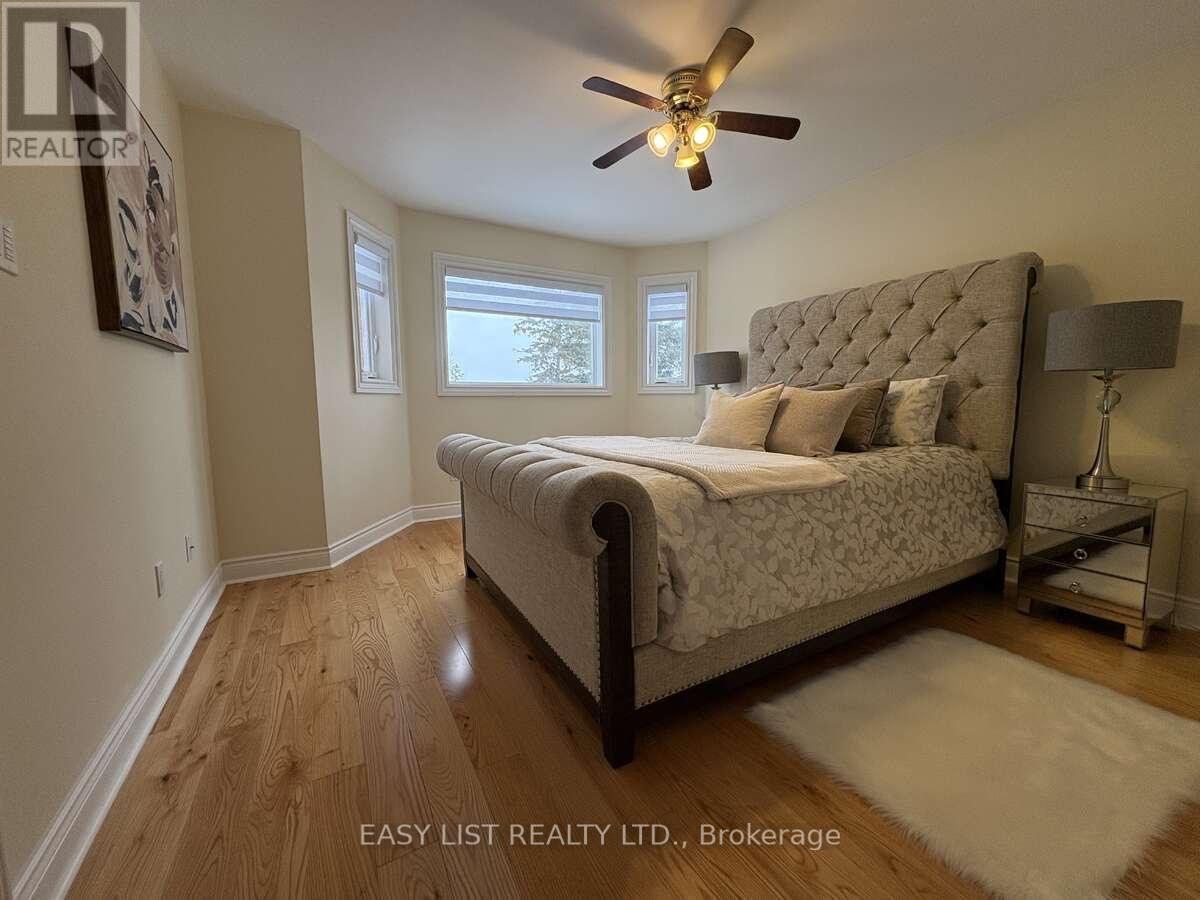 15 Coolspring Crescent, Caledon, ON - Indoor Photo Showing Bedroom