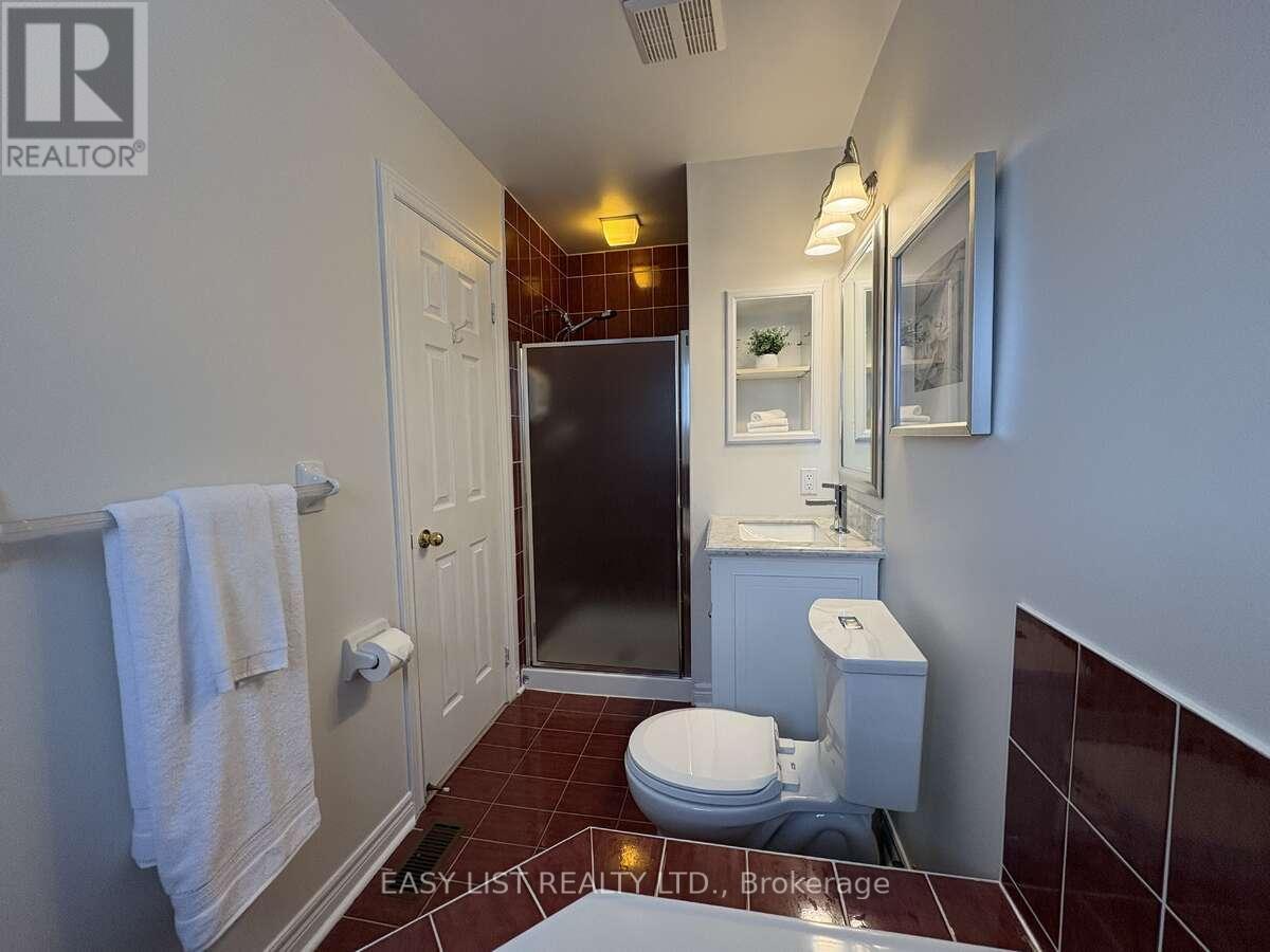15 Coolspring Crescent, Caledon, ON - Indoor Photo Showing Bathroom
