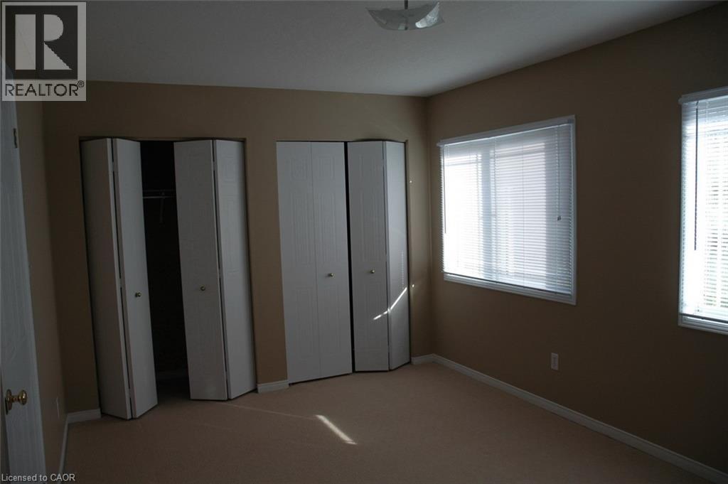 157 Shadow Wood Court, Waterloo, ON - Indoor Photo Showing Other Room