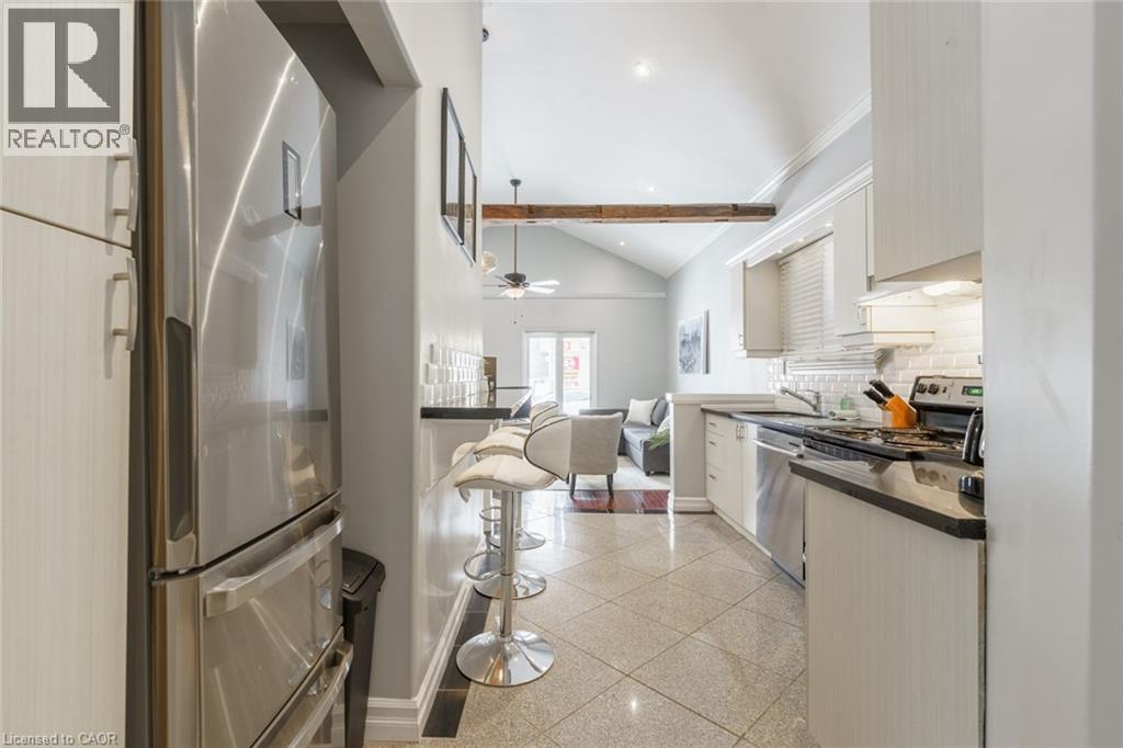 7 Hess Street N, Hamilton, ON - Indoor Photo Showing Kitchen With Upgraded Kitchen