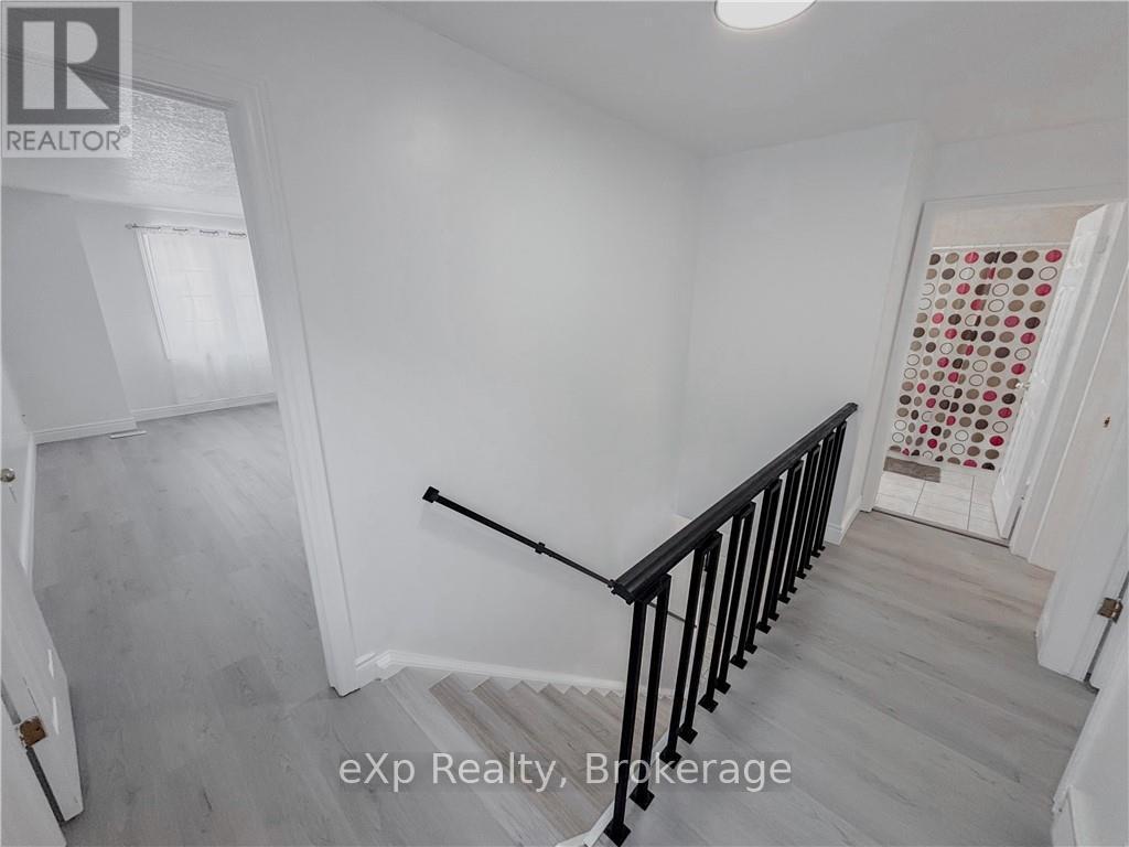 303 Bankside Drive, Kitchener, ON -