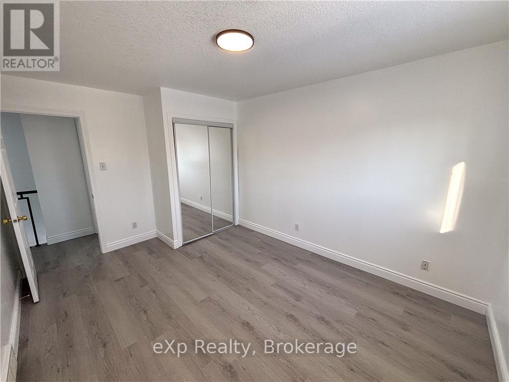 303 Bankside Drive, Kitchener, ON - Indoor Photo Showing Other Room