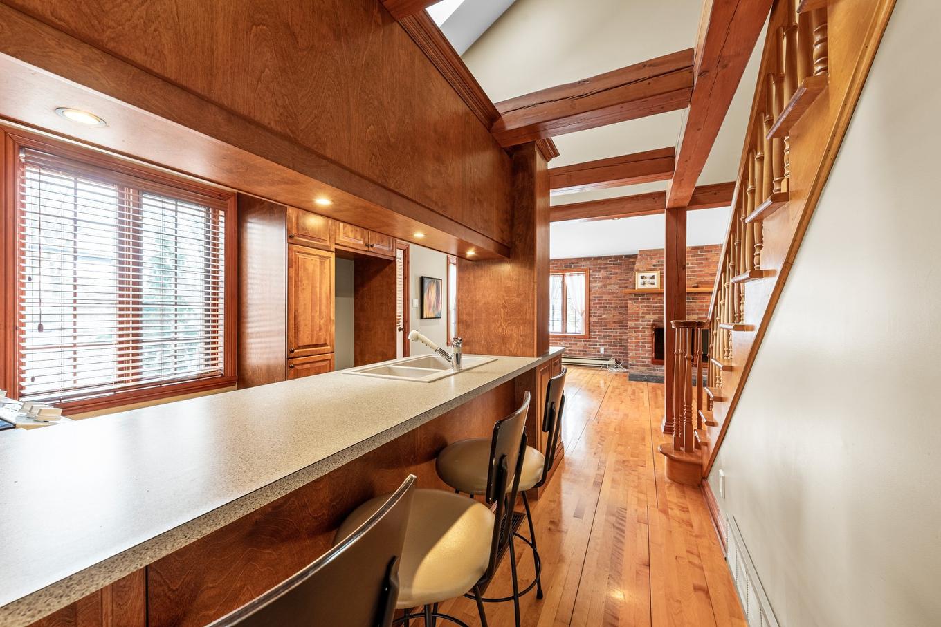 Cuisine - 30 Boul. Des Érables, Saint-Jean-Sur-Richelieu, QC - Indoor