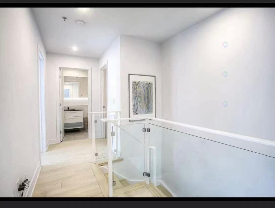 Corridor - 314-2020 Boul. René-Lévesque O., Montréal (Ville-Marie), QC - Indoor Photo Showing Other Room