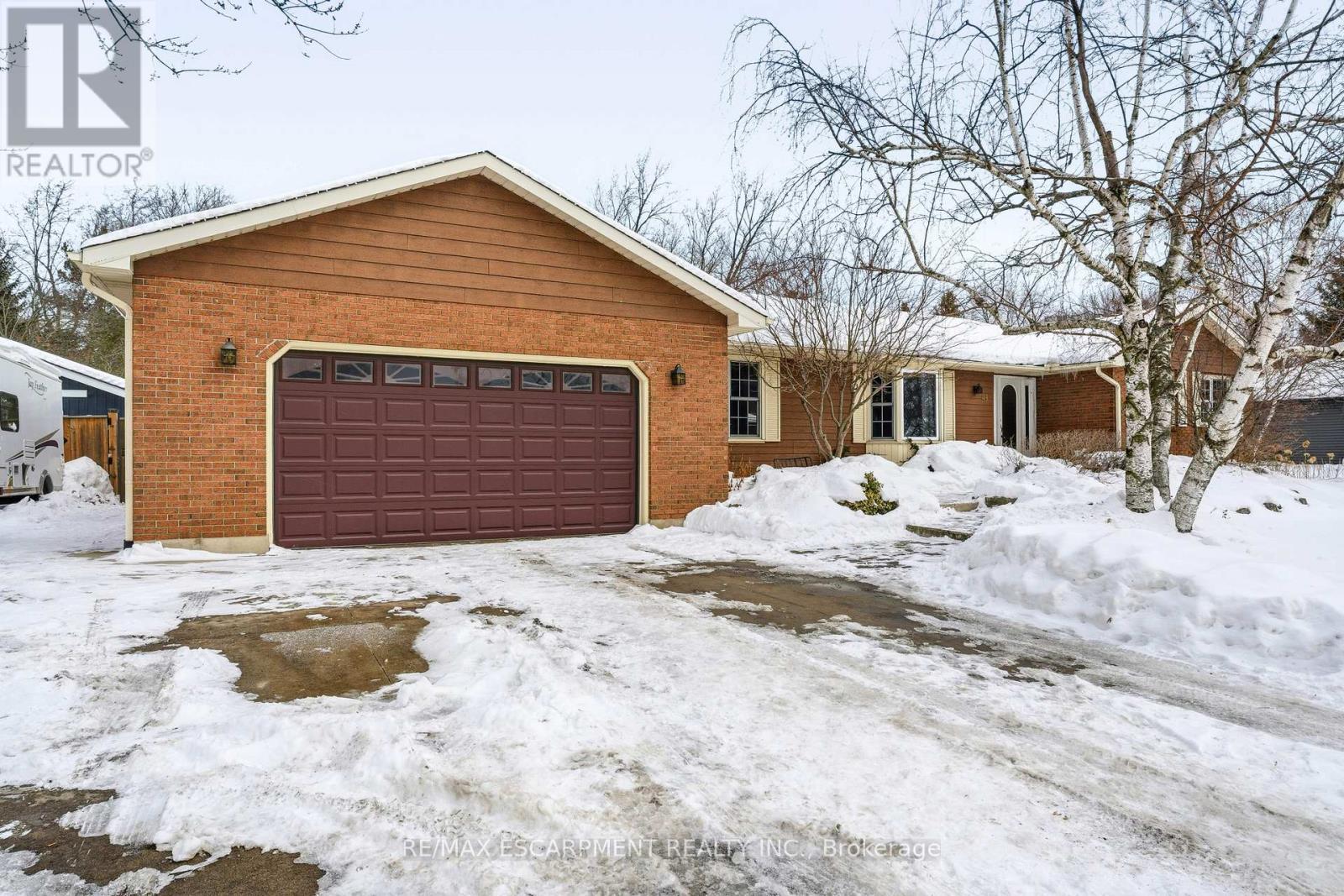 41 John Martin Crescent, Hamilton, ON - Outdoor