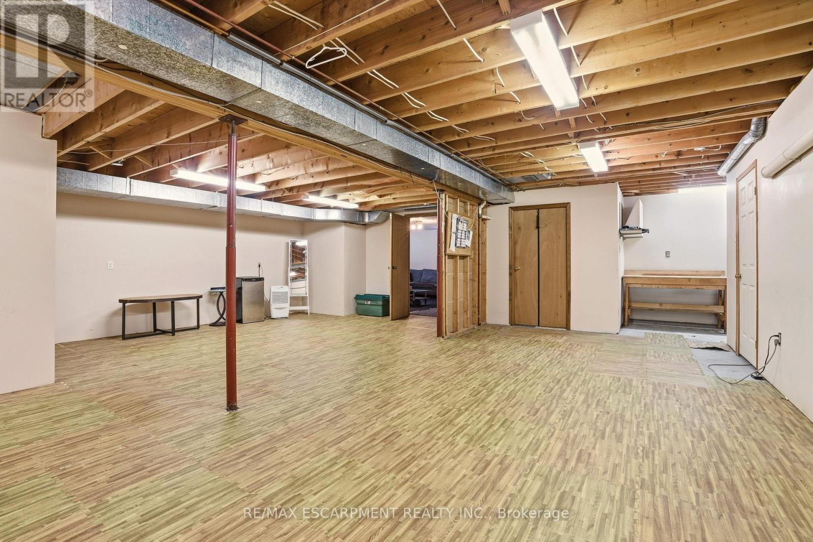 41 John Martin Crescent, Hamilton, ON - Indoor Photo Showing Basement