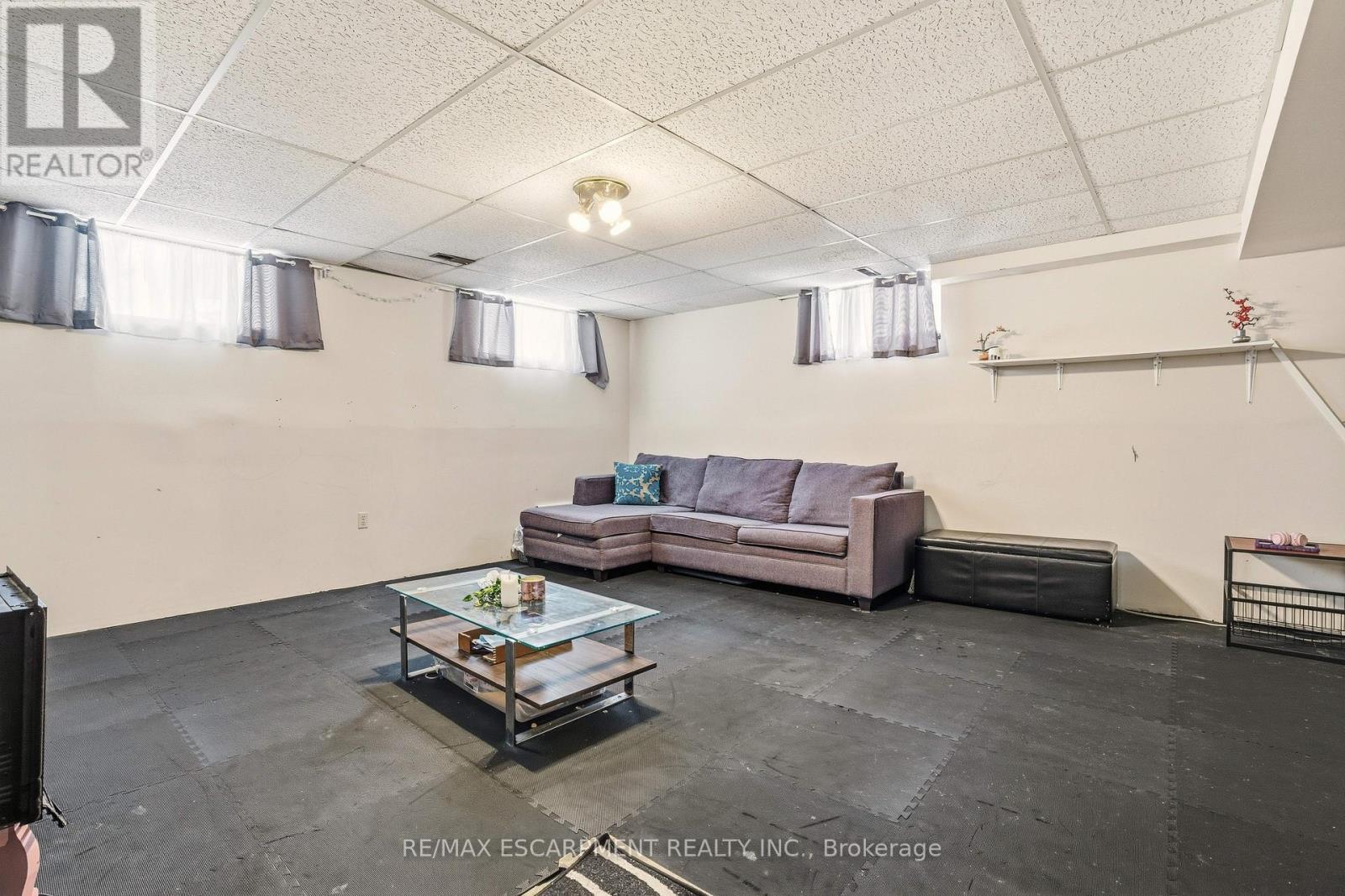 41 John Martin Crescent, Hamilton, ON - Indoor