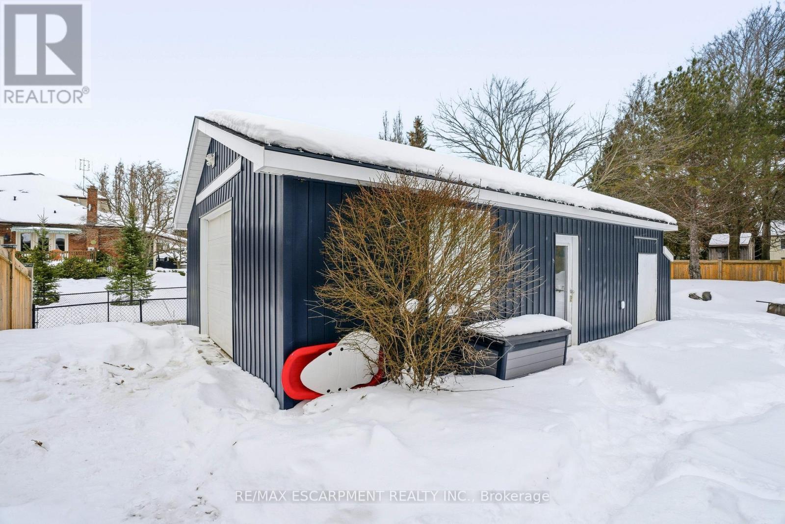 41 John Martin Crescent, Hamilton, ON - Outdoor