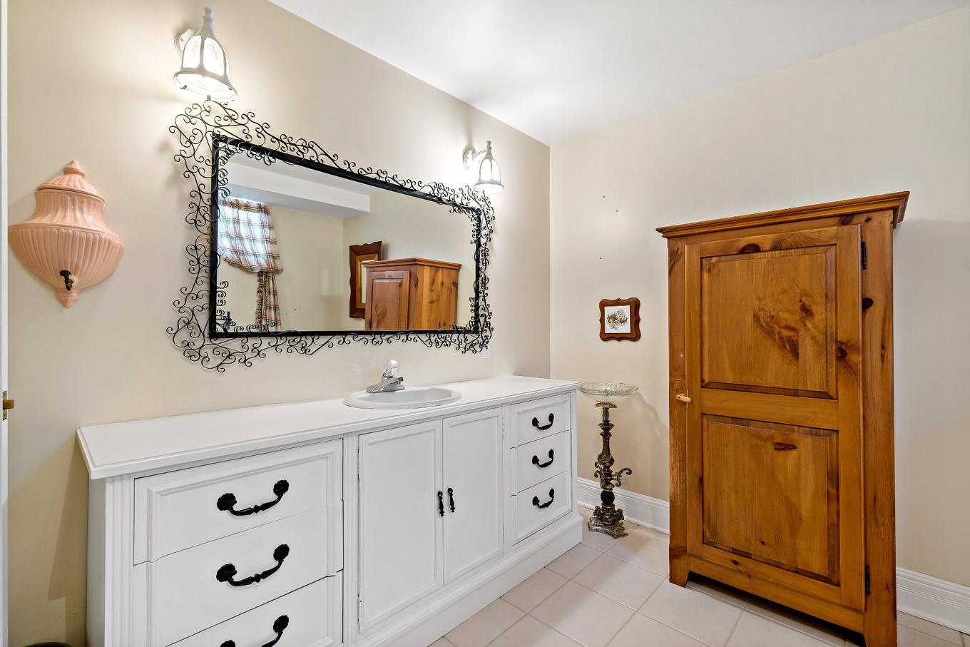 Salle de bains - 483 Rue Alcide-Forget, Mont-Tremblant, QC - Indoor Photo Showing Bathroom