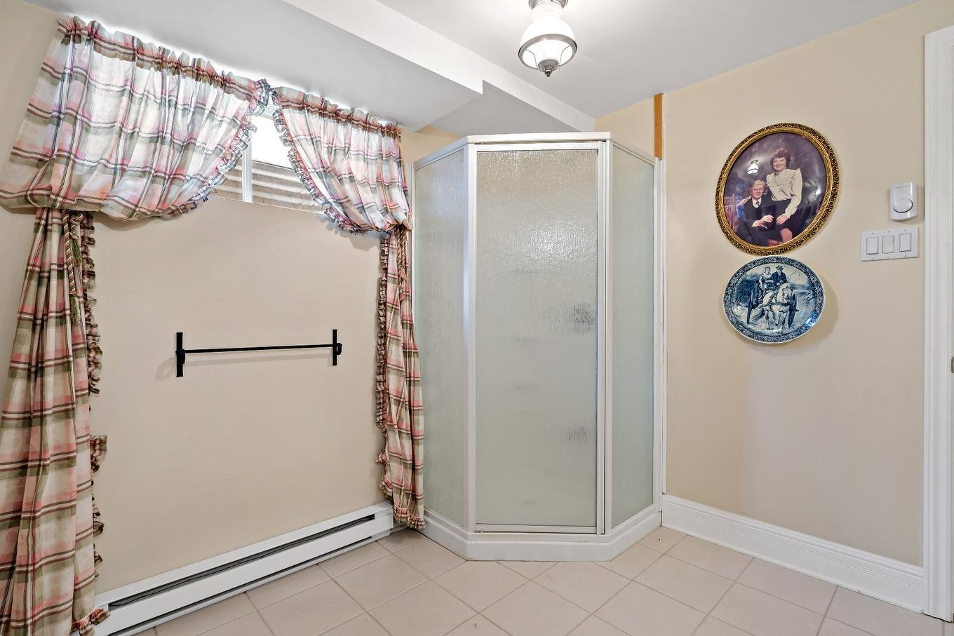 Salle de bains - 483 Rue Alcide-Forget, Mont-Tremblant, QC - Indoor Photo Showing Bathroom