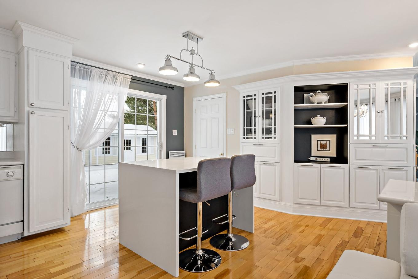 Cuisine - 483 Rue Alcide-Forget, Mont-Tremblant, QC - Indoor