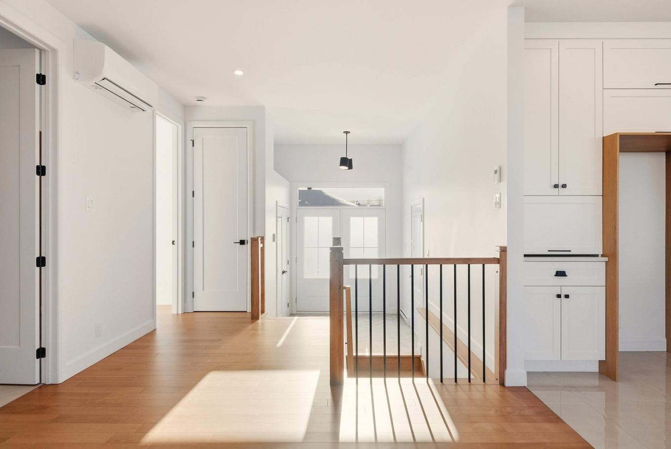 Vue d'ensemble - 150 Rue Du Mûrier, Drummondville, QC - Indoor Photo Showing Other Room