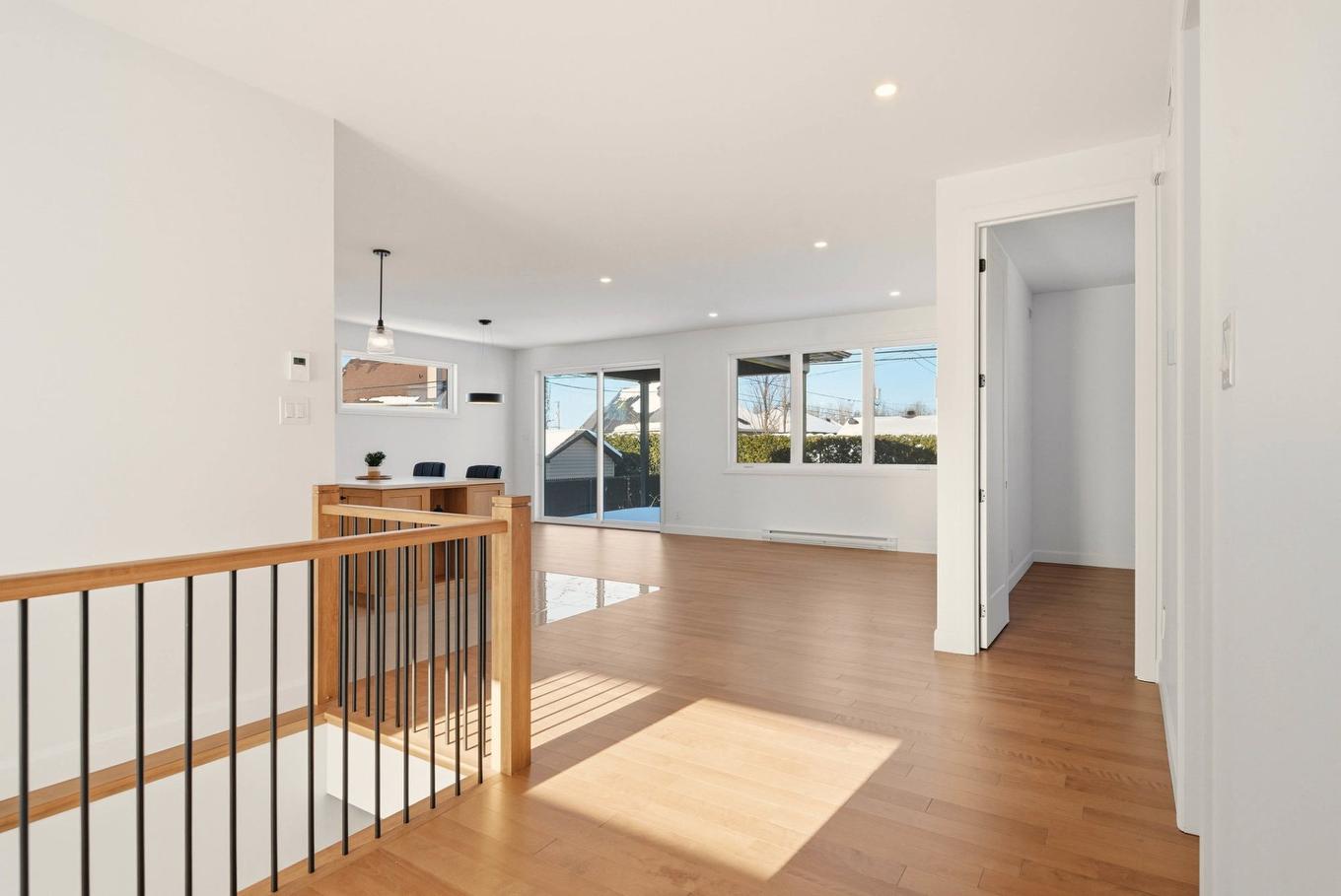 Vue d'ensemble - 150 Rue Du Mûrier, Drummondville, QC - Indoor Photo Showing Other Room