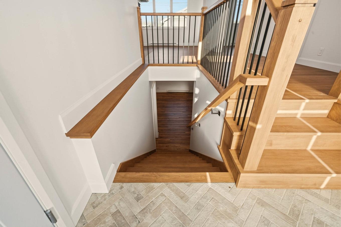 Escalier - 150 Rue Du Mûrier, Drummondville, QC - Indoor Photo Showing Other Room