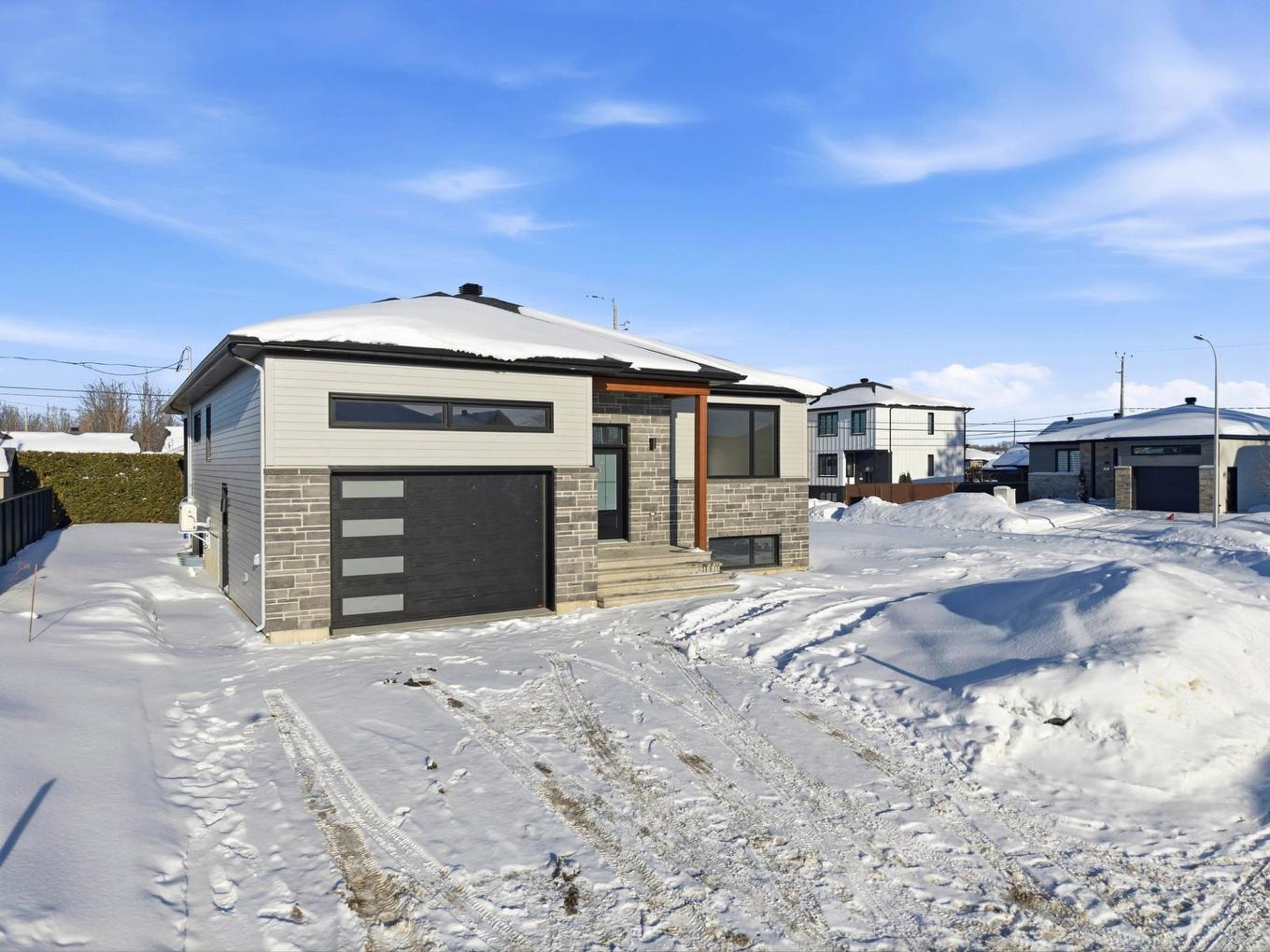 Façade - 150 Rue Du Mûrier, Drummondville, QC - Outdoor