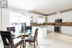 Bright & Cheerful Kitchen -