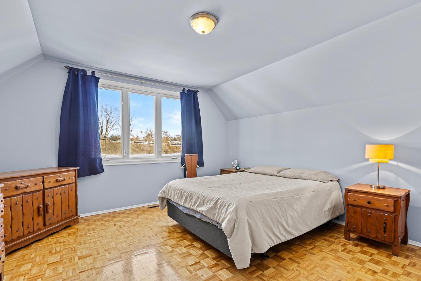Chambre à coucher principale - 22 Rue Sutton, Kirkland, QC - Indoor Photo Showing Bedroom