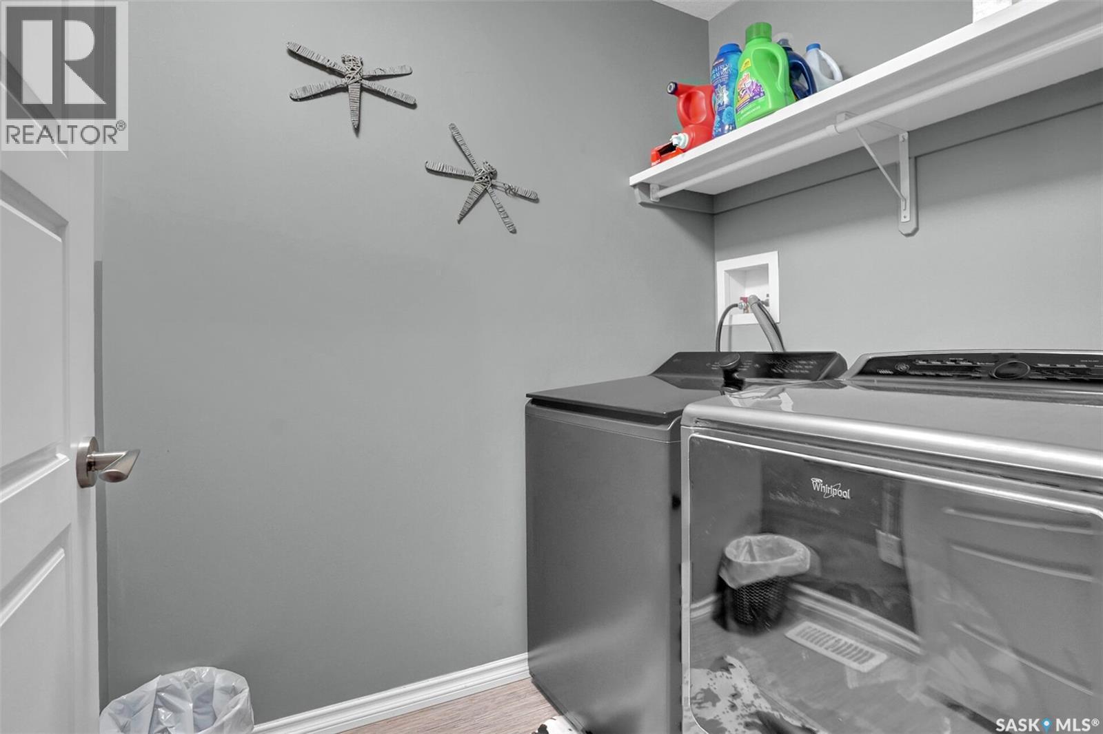 25 Hudson Drive, Pilot Butte, SK - Indoor Photo Showing Laundry Room