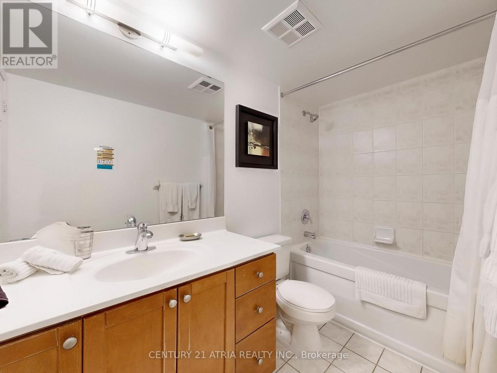 2908 - 83 Borough Drive, Toronto, ON - Indoor Photo Showing Bathroom