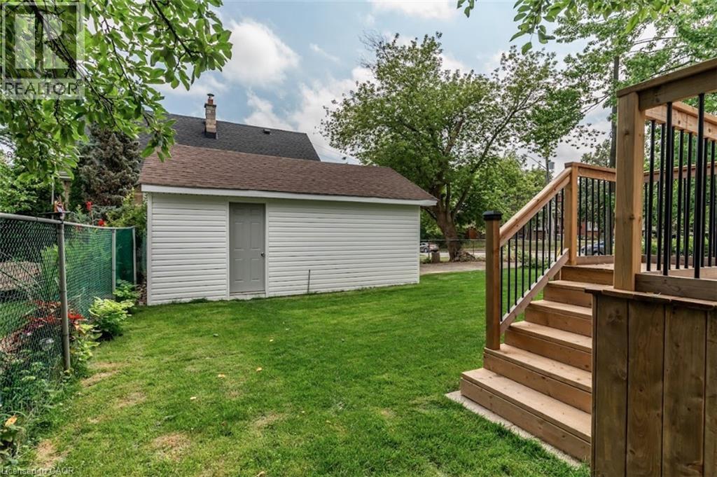 367 Hillside Avenue, Hamilton, ON - Outdoor With Exterior