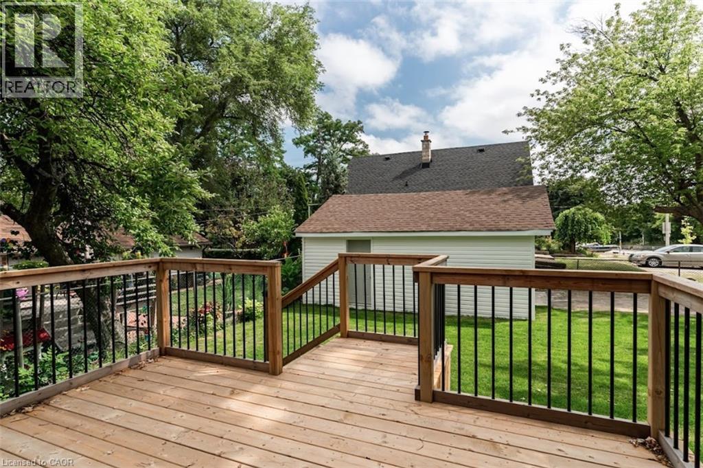 367 Hillside Avenue, Hamilton, ON - Outdoor With Deck Patio Veranda With Exterior