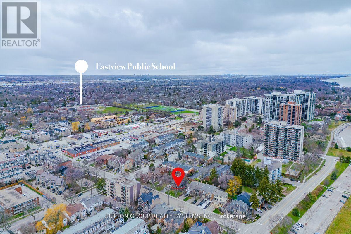 47 Nelson Street, Oakville, ON