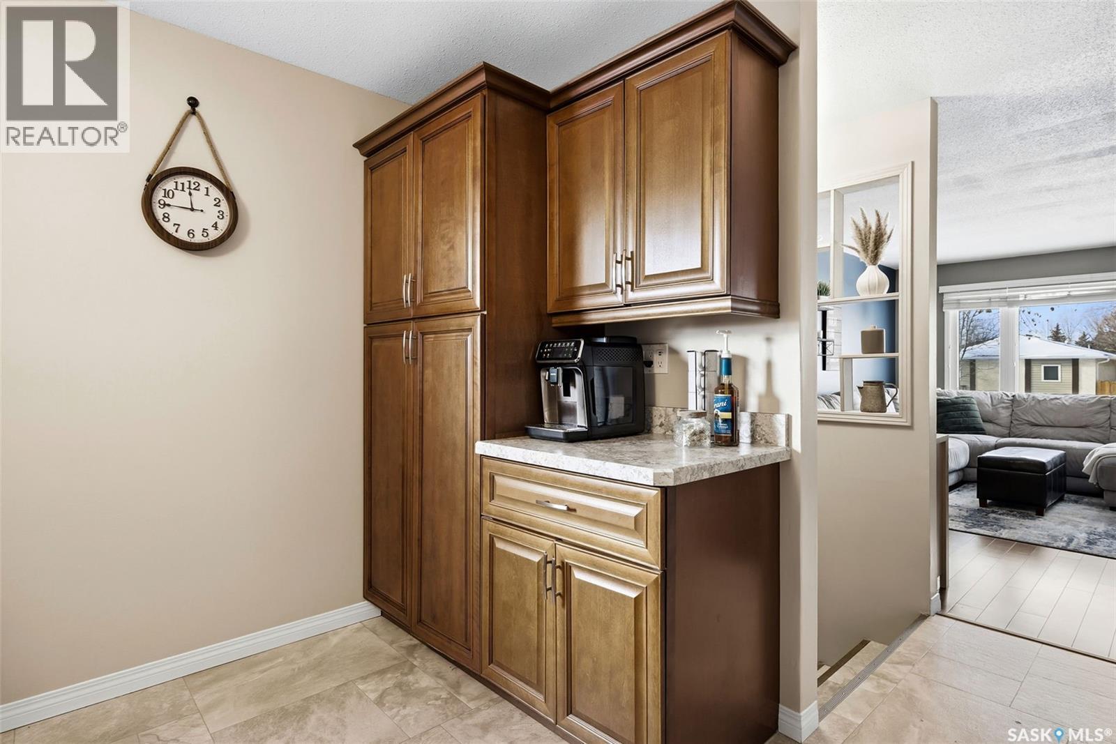 207 Paynter Crescent, Regina, SK - Indoor