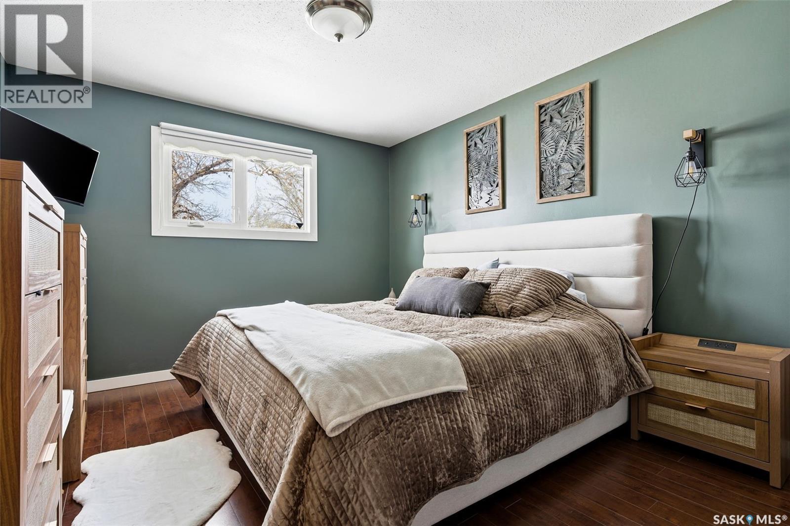 207 Paynter Crescent, Regina, SK - Indoor Photo Showing Bedroom