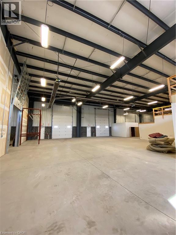 View of garage - 44 Ditton Drive, Hamilton, ON