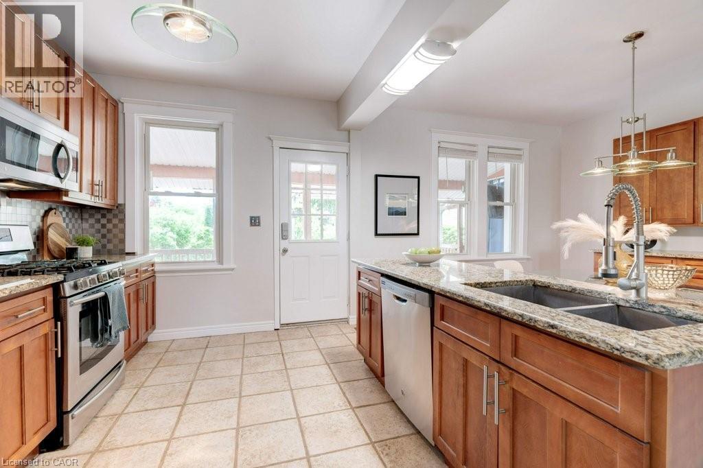 550 Hughson Street N, Hamilton, ON - Indoor Photo Showing Kitchen With Double Sink With Upgraded Kitchen