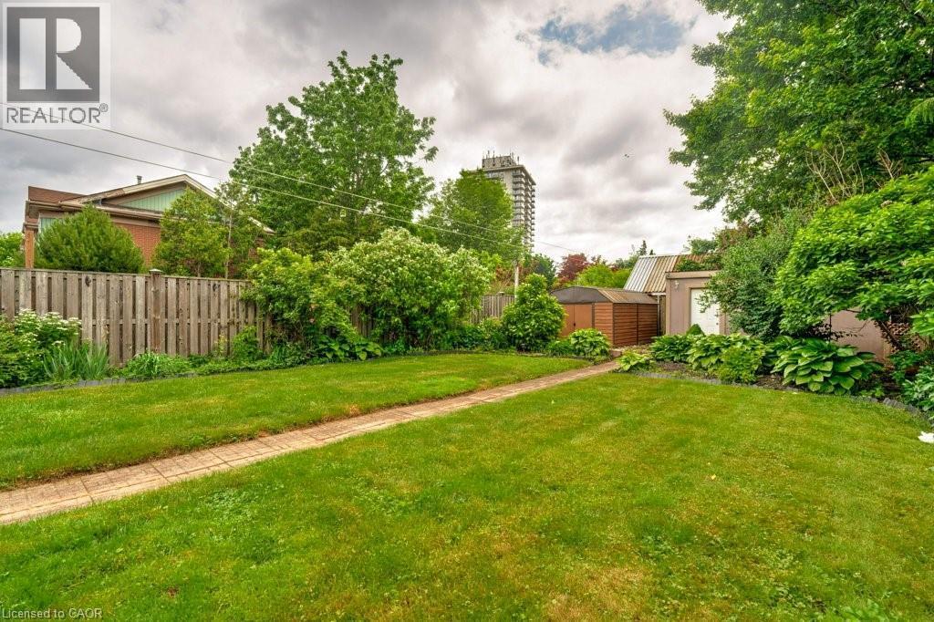 550 Hughson Street N, Hamilton, ON - Outdoor