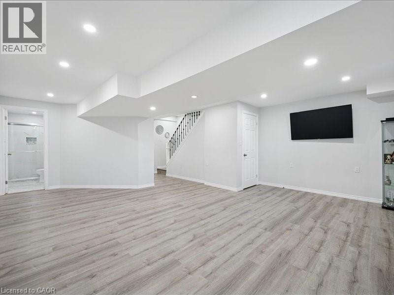 82 Ralgreen Crescent, Kitchener, ON - Indoor