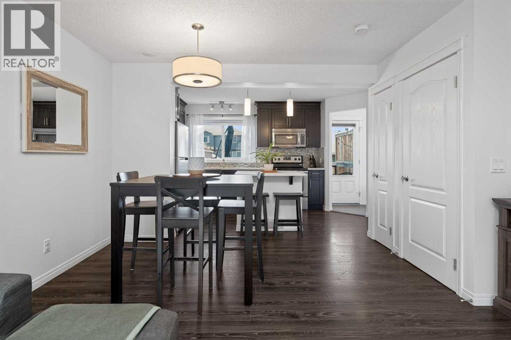61 Auburn Meadows View Se, Calgary, AB - Indoor Photo Showing Dining Room