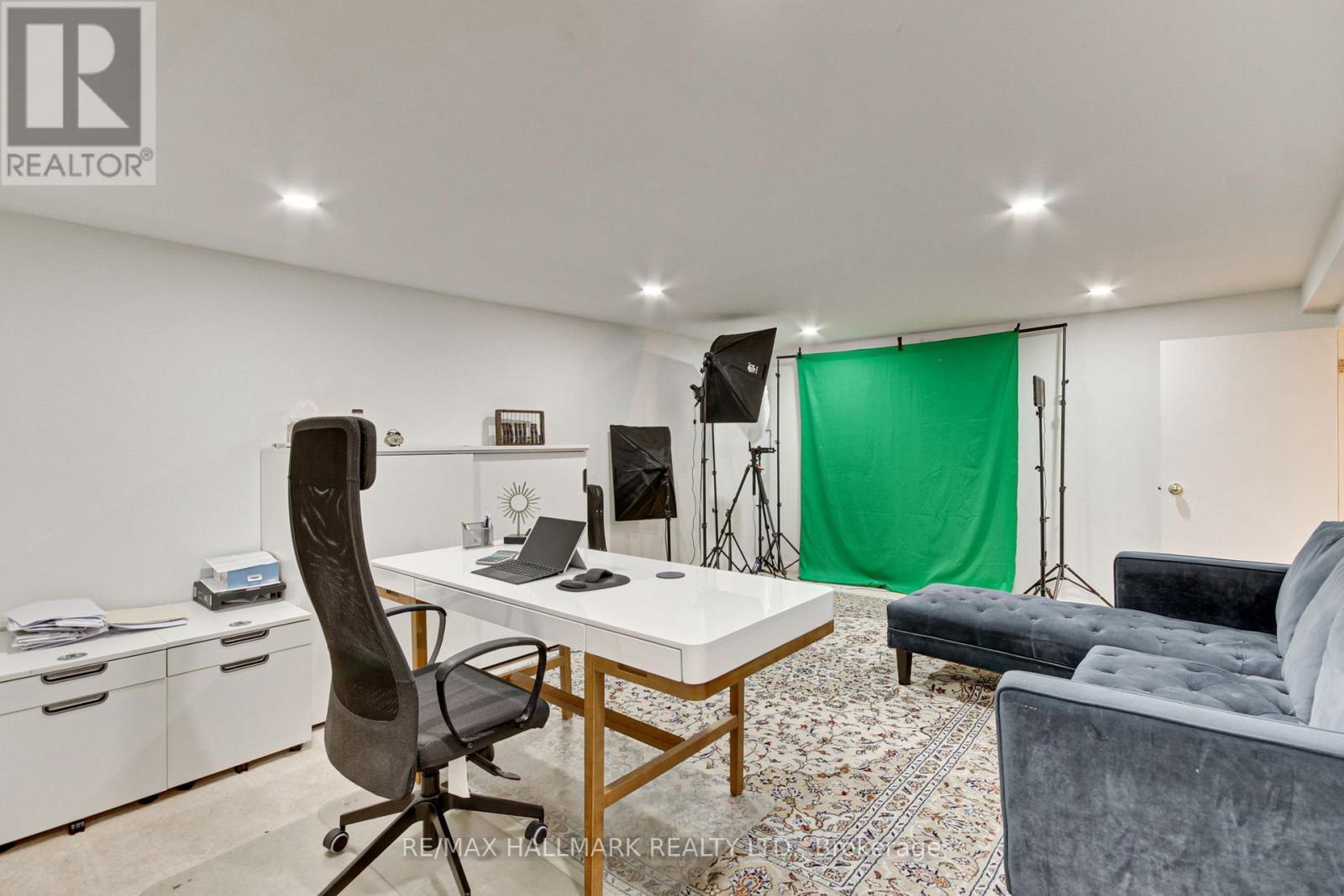 13 Patrick Drive, Aurora, ON - Indoor Photo Showing Office