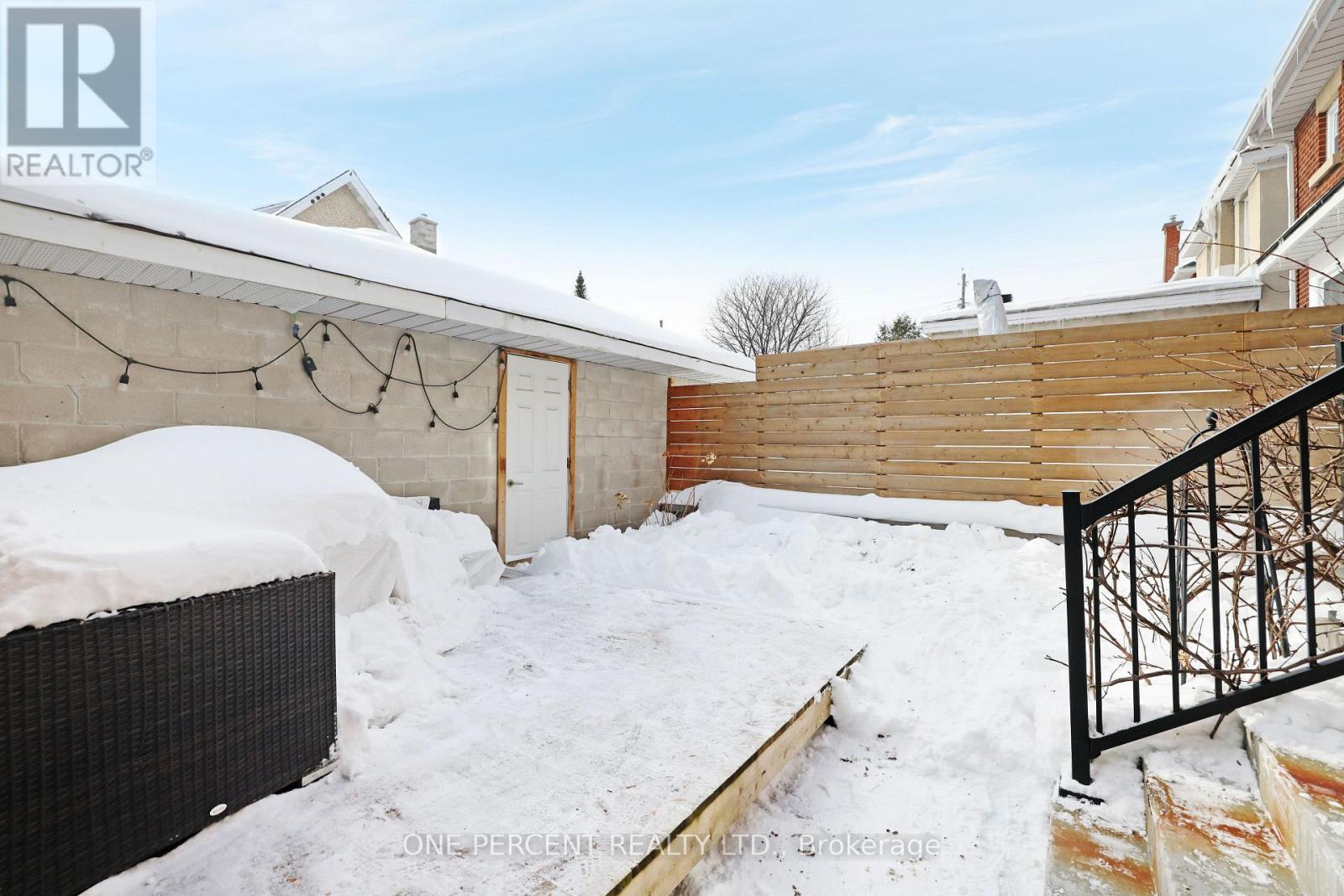 960 Gladstone Avenue, Ottawa, ON - Outdoor With Exterior