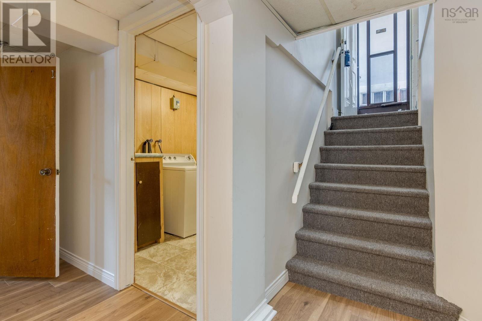 24 Penhorn Drive, Dartmouth, NS - Indoor Photo Showing Other Room