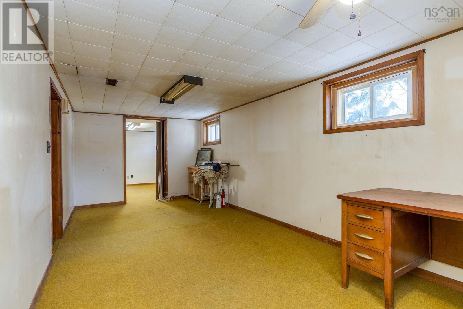 24 Penhorn Drive, Dartmouth, NS - Indoor Photo Showing Other Room