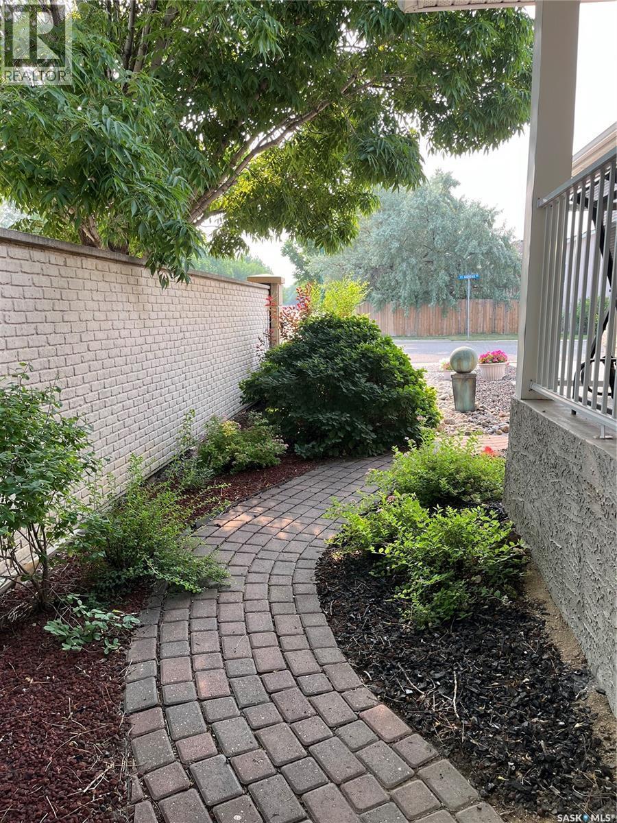 2804 St Andrews Road, Regina, SK - Outdoor