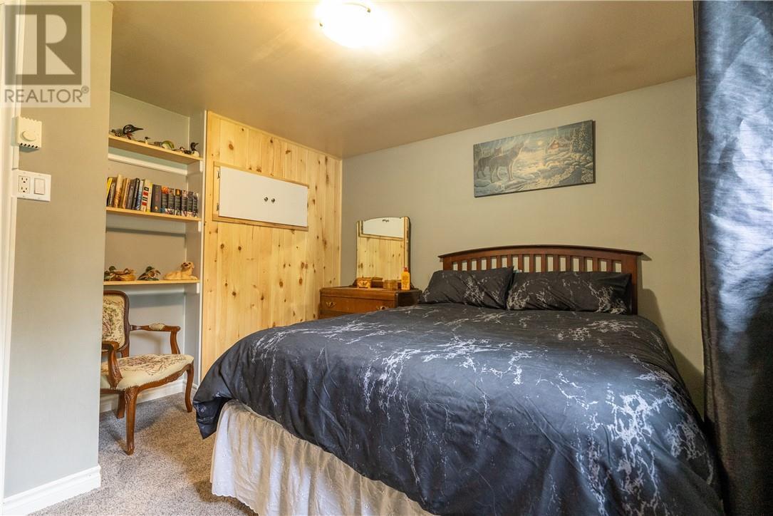 62 Highway 17 E, Spanish, ON - Indoor Photo Showing Bedroom