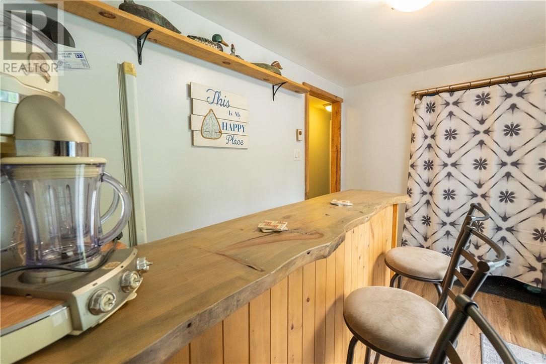 62 Highway 17 E, Spanish, ON - Indoor