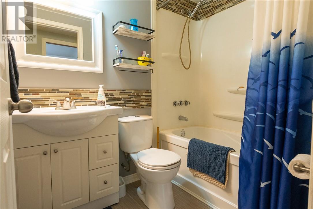 62 Highway 17 E, Spanish, ON - Indoor Photo Showing Bathroom