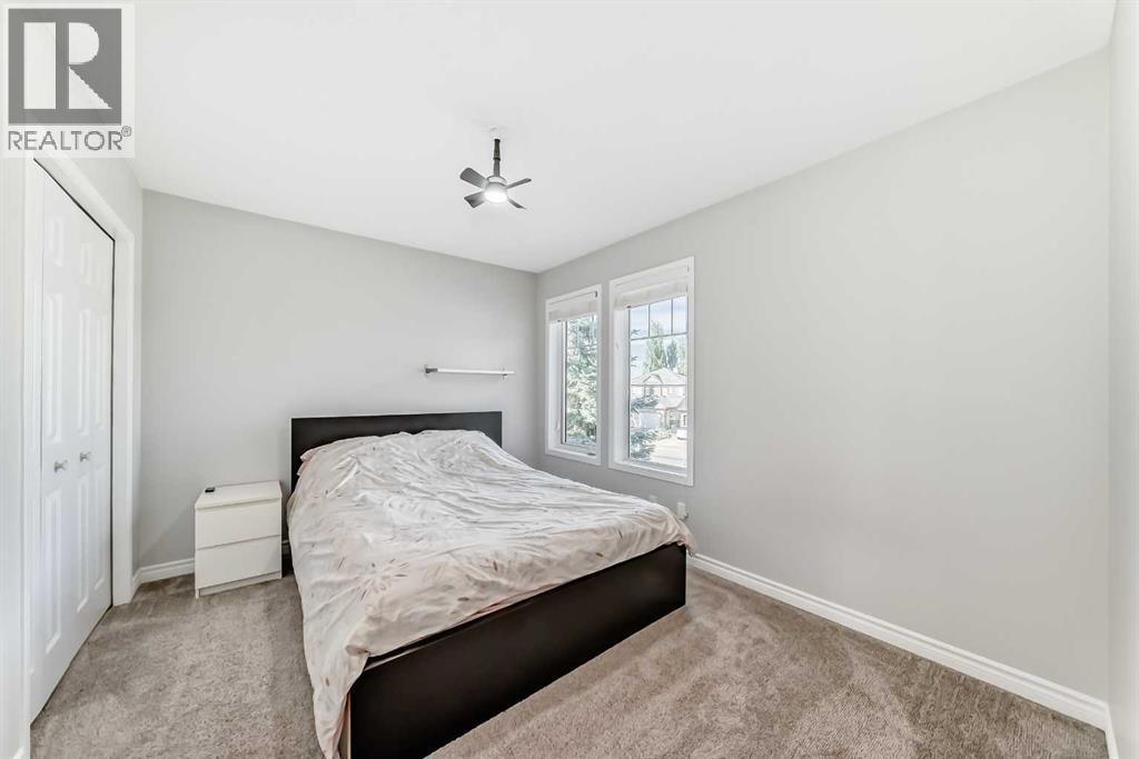 574 Chaparral Drive Se, Calgary, AB - Indoor Photo Showing Bedroom