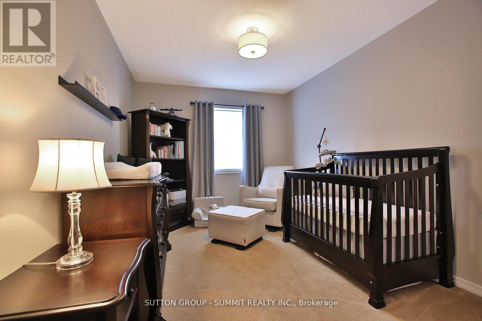 3122 Cabano Crescent, Mississauga, ON - Indoor Photo Showing Bedroom