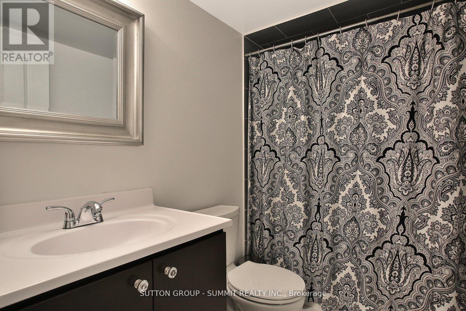 3122 Cabano Crescent, Mississauga, ON - Indoor Photo Showing Bathroom
