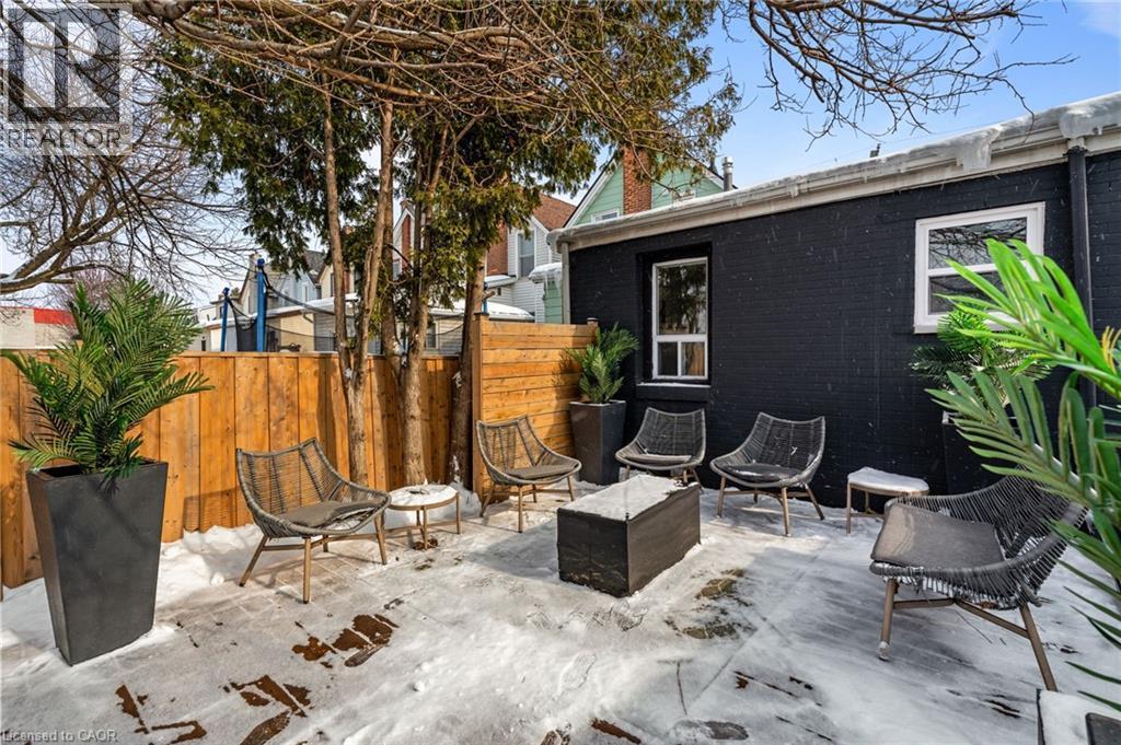 67 Glendale Avenue N, Hamilton, ON - Outdoor With Deck Patio Veranda