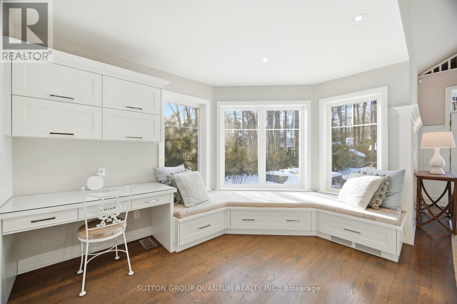 133 Mineola Road E, Mississauga, ON - Indoor