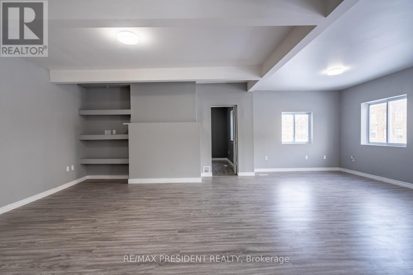 37 Catherine Street, St. Catharines, ON - Indoor Photo Showing Other Room